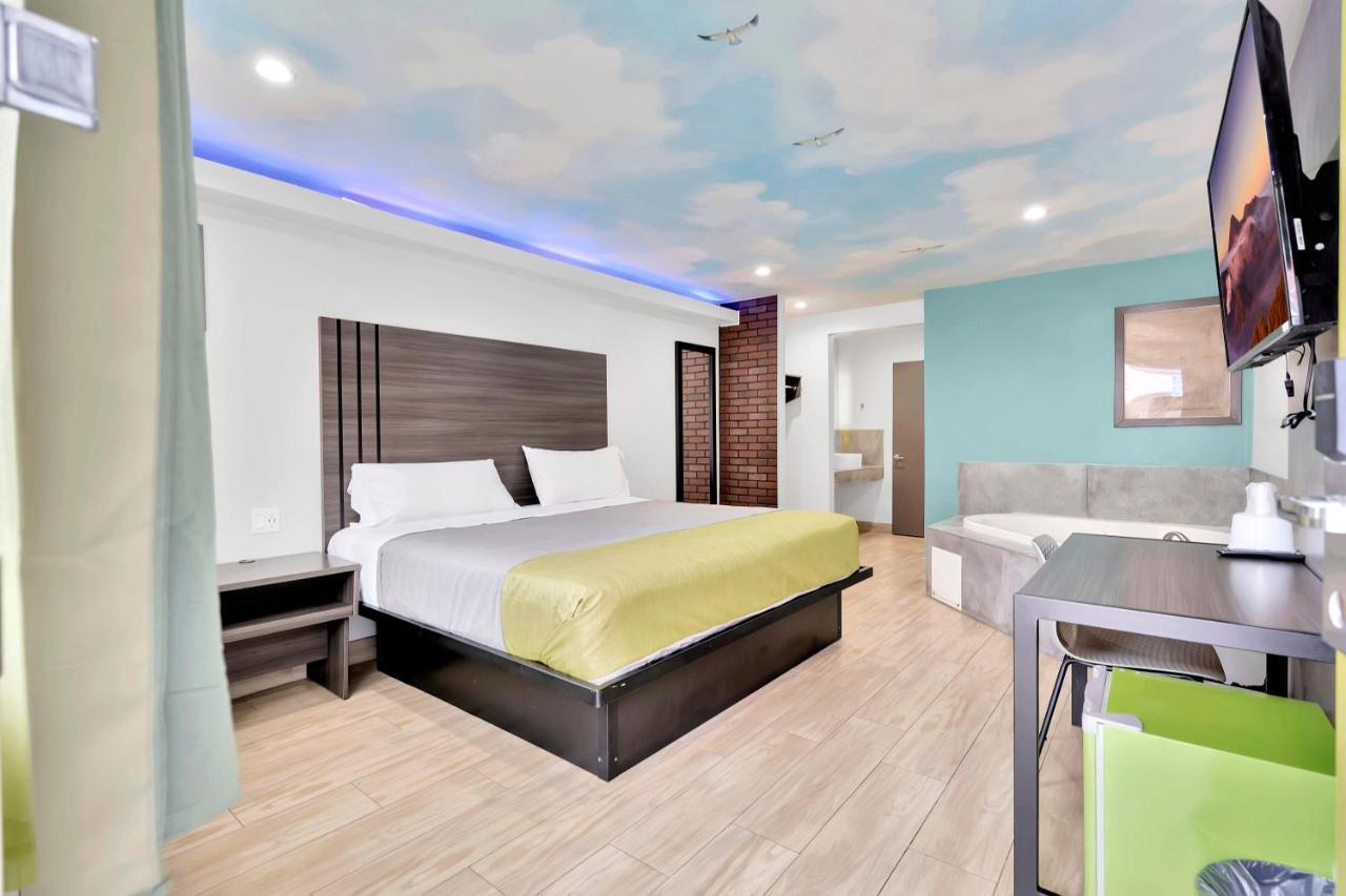 Exclusivo Inn And Suites Lakewood エクステリア 写真